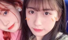 吃瓜网红姐弟头像图片真人,网红姐弟真容揭秘，吃瓜群众见证蜕变之旅